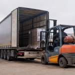 Romania to Ban Truck Drivers from Loading and Unloading Cargo Themselves