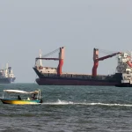 Hormuz Traffic Falls to 7 Vessels as Iran and Oman Negotiate Shipping Corridor